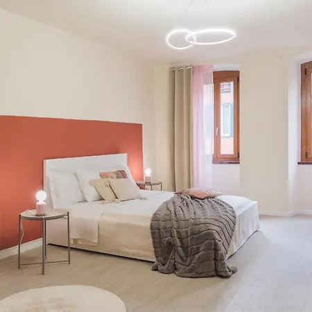 Domusbergamo - Boutique 贝尔加莫