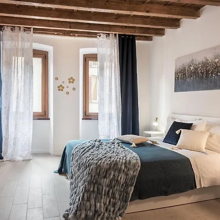 Lägenhet Domusbergamo - Boutique Apartment, Very Spacious