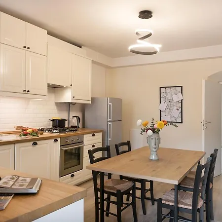 Apartman Domusbergamo - Boutique Apartment, Very Spacious